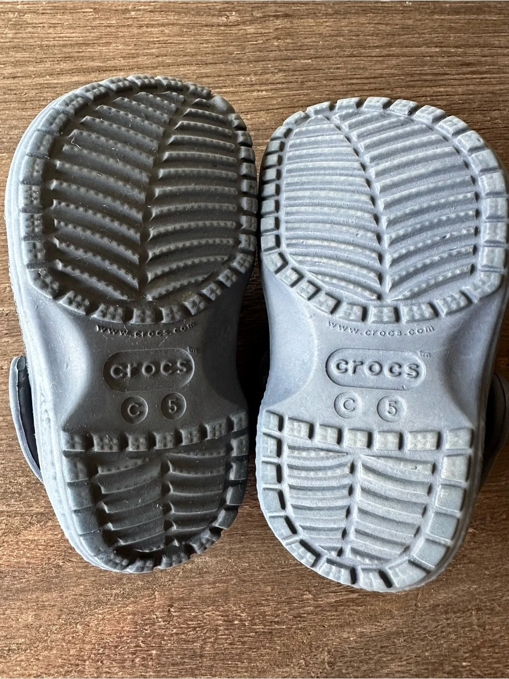 Navy Blue CROCS clogs - size 5 Toddler